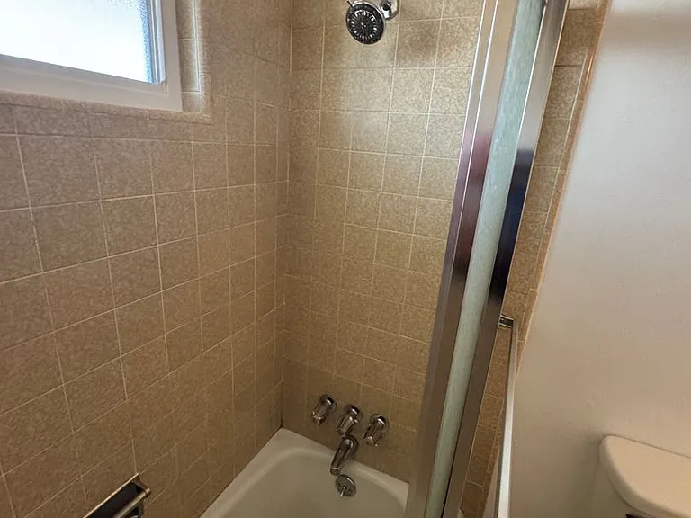 Hutchins 623 S — Photo 11