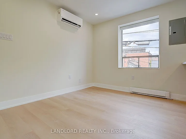 240 Durie St #201 — Photo 21