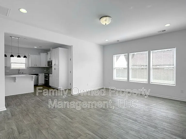 105 Whimbrel Dr — Photo 9
