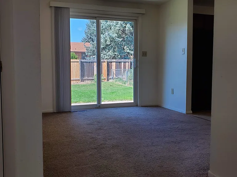 4845 Grant Ave — Photo 4