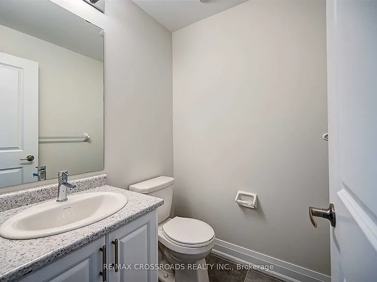 37 Creekbank Rd — Photo 6