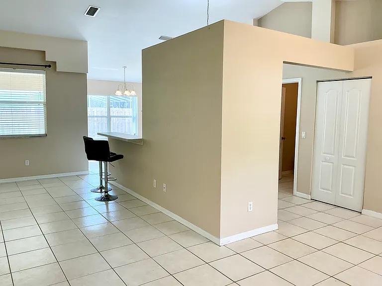 401 Harbour Lights Dr — Photo 27