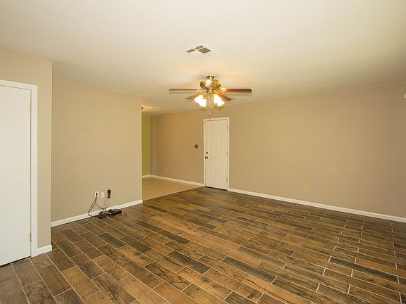 4th image of 24061 W 131st St S