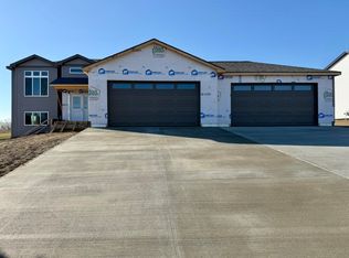 2301 Johnson St, Burlington, ND 58722