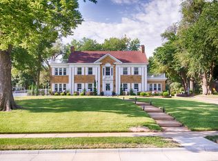 417 Country Club Rd, Salina, KS 67401