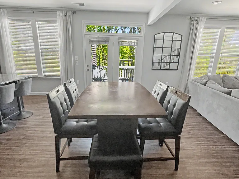 81 Alder Creek Ct — Photo 12