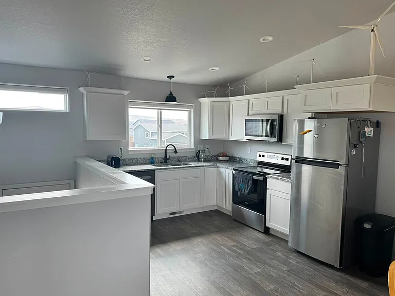 1208 Kenai Dr — Photo 10