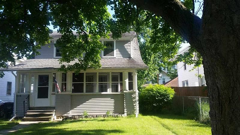 1st image of 1116 E Dayton St