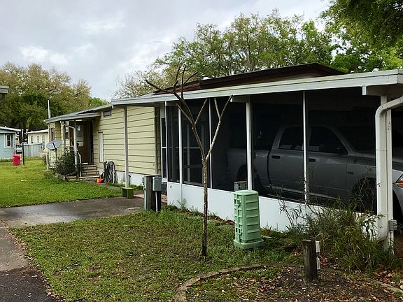 3rd image of 10710 Captain Hook Cir