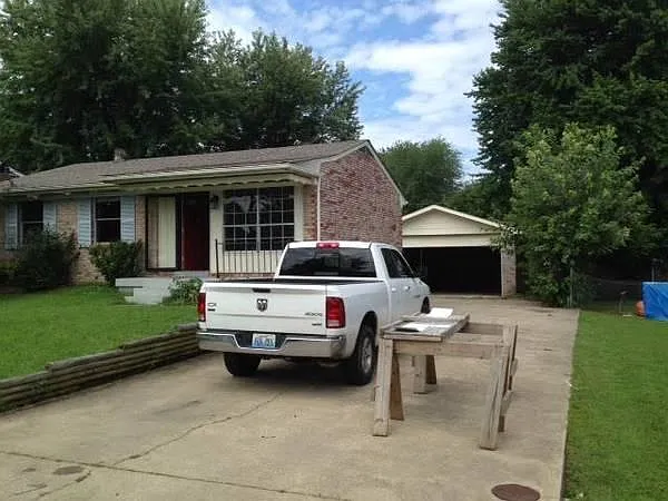 541 Overlook Rd photo 1