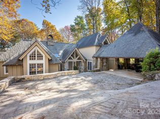 132 Red Bird Cir, Lake Toxaway, NC 28747