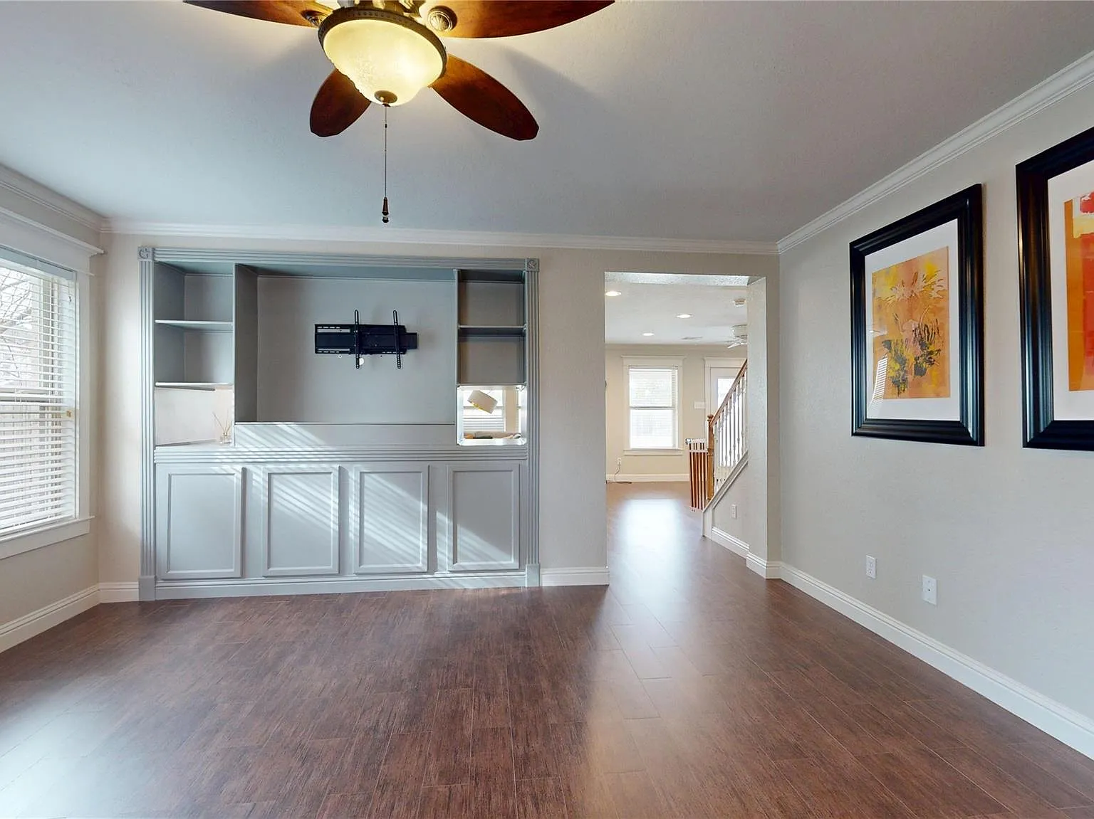 4 bed, 2.5 bath, 2240 sqft, $2,500 — Photo 4