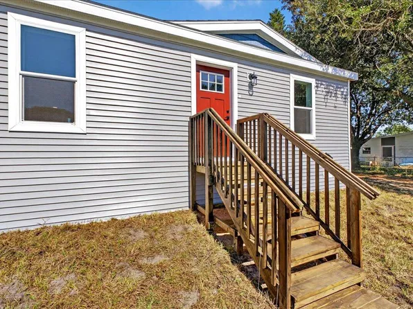 24116 Armadillo Road, Astor, FL 32102