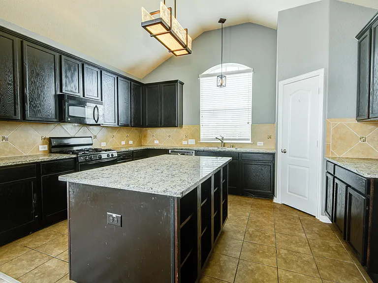122 Bright Brook Ln — Photo 8