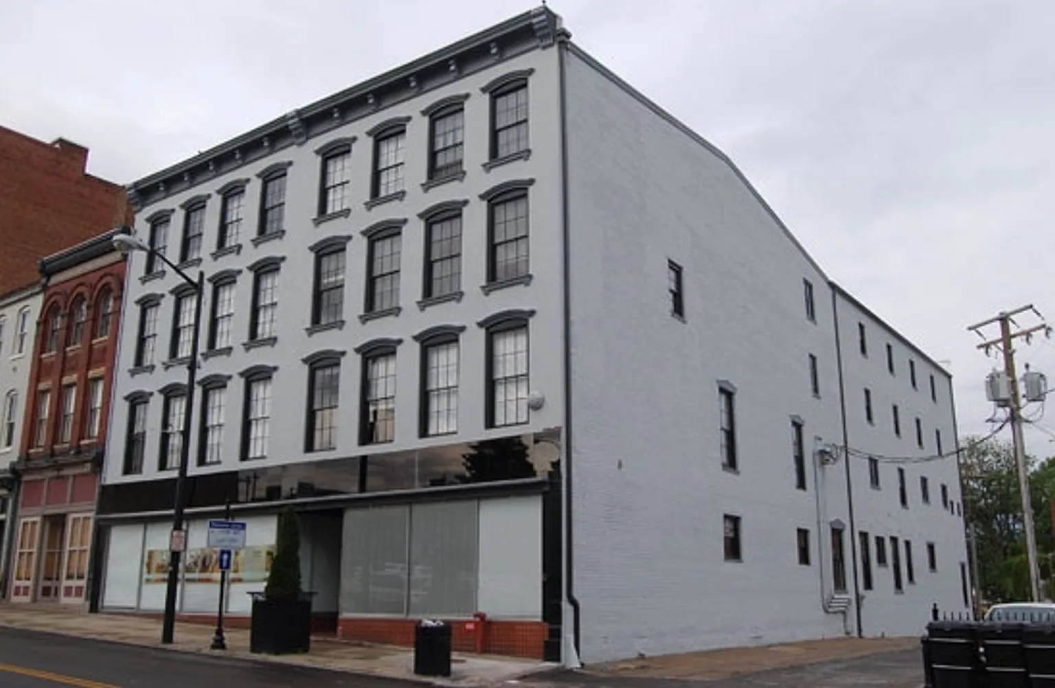 Old Towne Flats — Photo 2