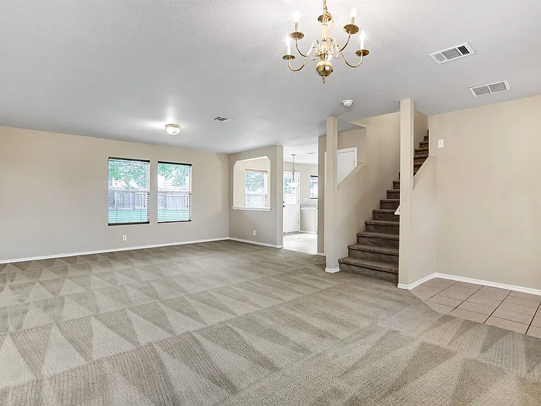 210 Birchwood Bay — Photo 4