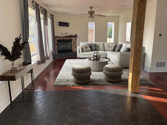3rd image of 7040 Laramie Ave