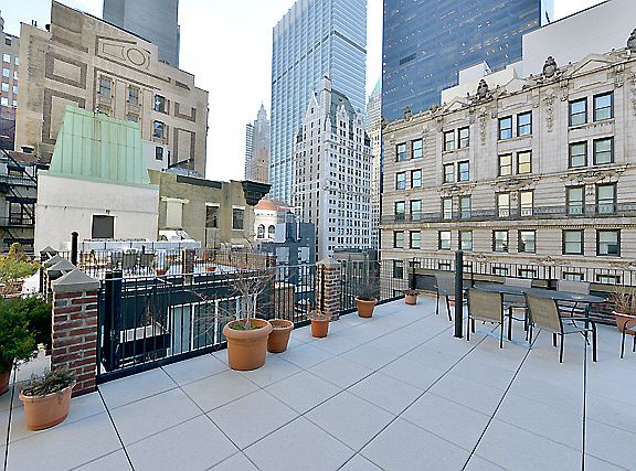 4th image of 176 Broadway APT 9A
