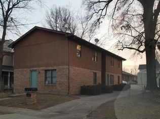 320 N Poplar St APT 1, Seymour, IN 47274