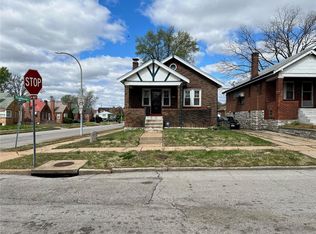 8601 Trafford Ln, Saint Louis, MO 63147