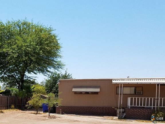 5th image of 3050 Beverly Ln