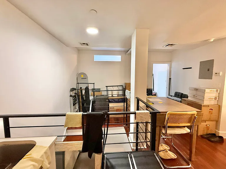 16 Meserole St #1B — Photo 15