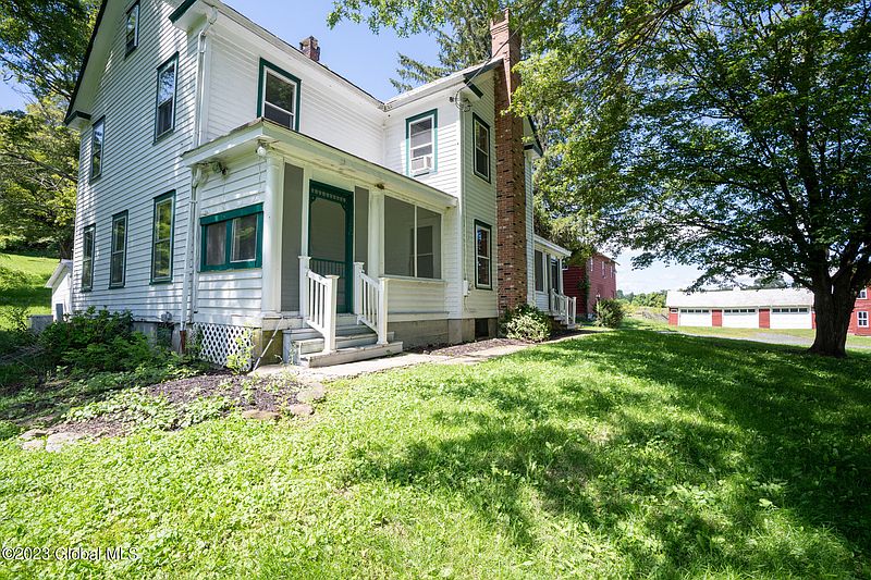 4th image of 89 Payne Road