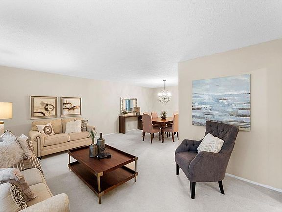 5th image of 14563 Coeur Dalene Ct
