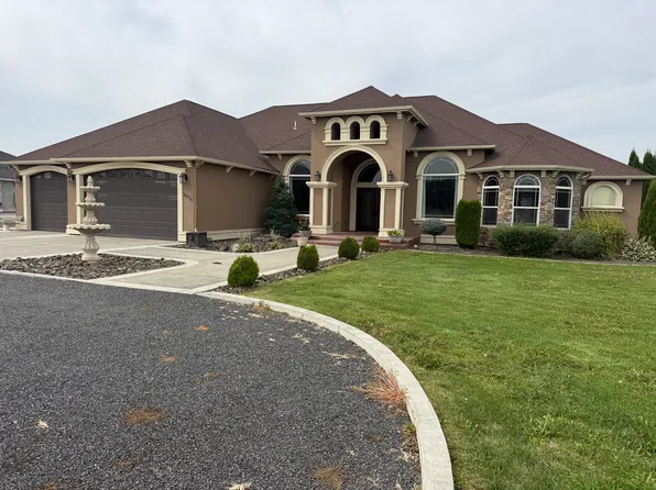 2076 W Monterrery Ln, Othello, WA 99344
