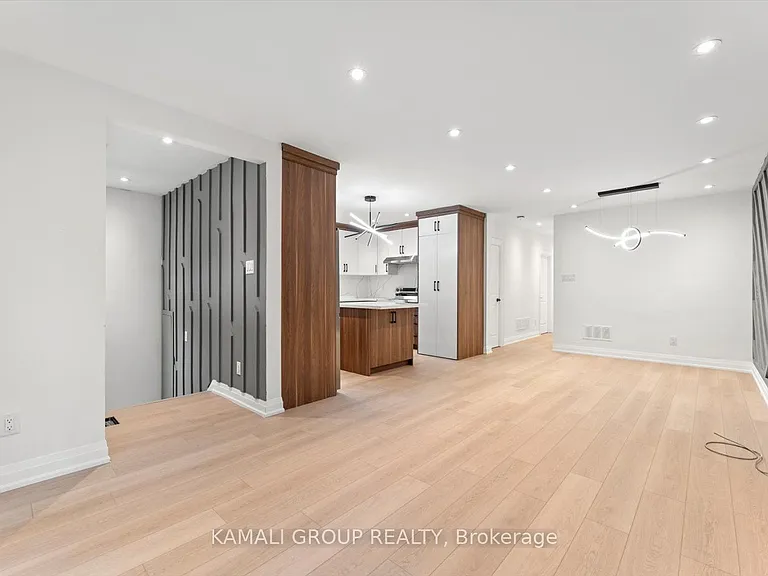 63 Walter Ave #MAIN — Photo 3
