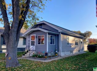 2108 S Cedar St, Sioux City, IA 51106