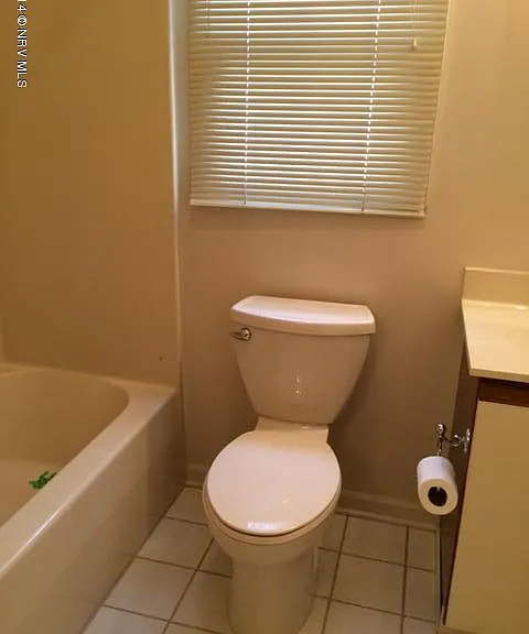 205 Berkley St — Photo 12