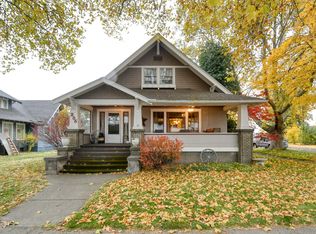 206 S 3rd St, Athena, OR 97813