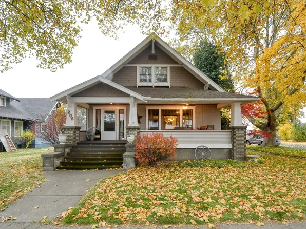 206 S 3rd St, Athena, OR 97813