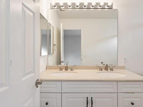 2nd image of 8986 Vista Campo Way