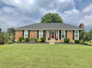 4608 Springmeadow Ct, Louisville, KY