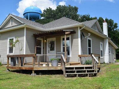 410 N Oak St, Cole Camp, MO, 65325