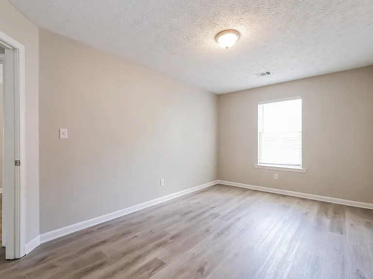 2060 Stoneoak Dr — Photo 14