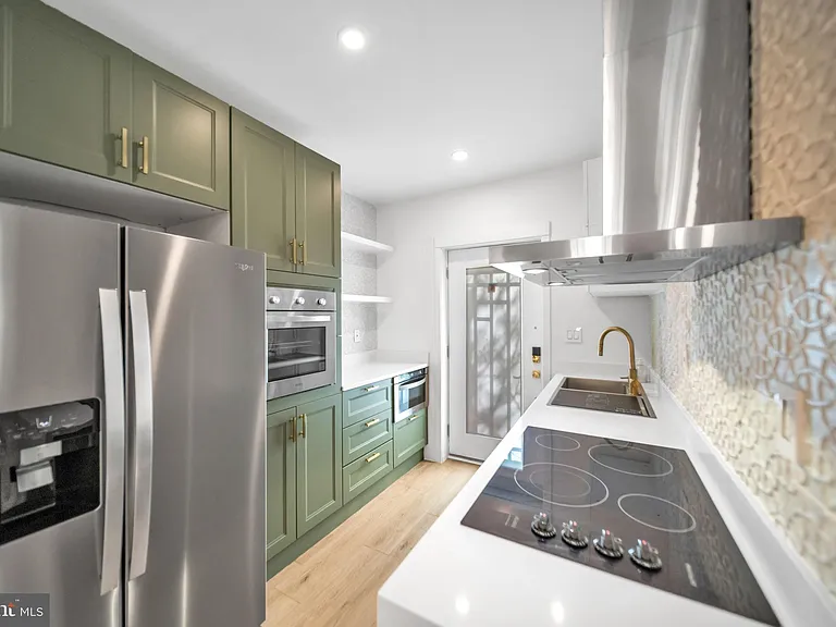 1845 Corcoran St NE — Photo 11