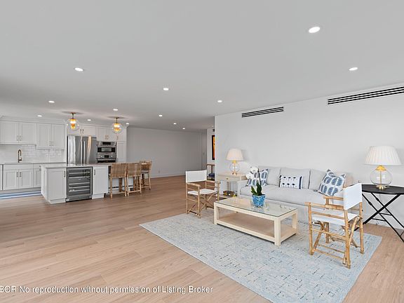 3rd image of 1801 S Flagler Dr APT 503