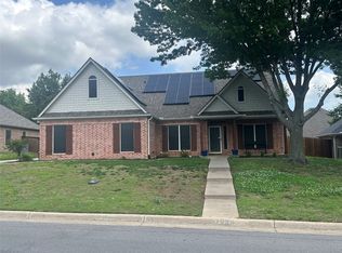 709 Clay Ln, Sherman, TX 75092