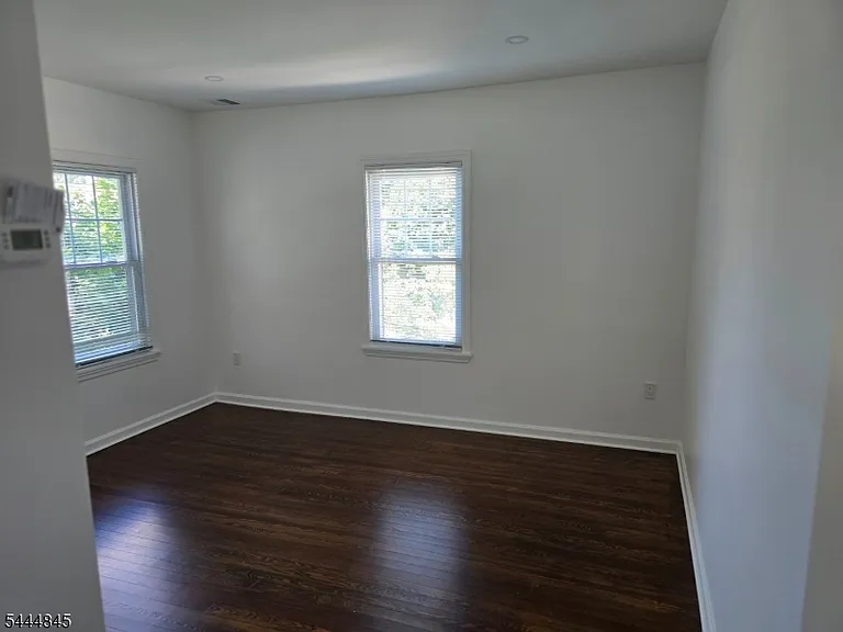 50 Elm Rd — Photo 10