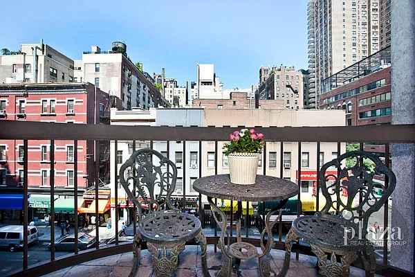 Rented by Plaza Real Estate Group | media 41