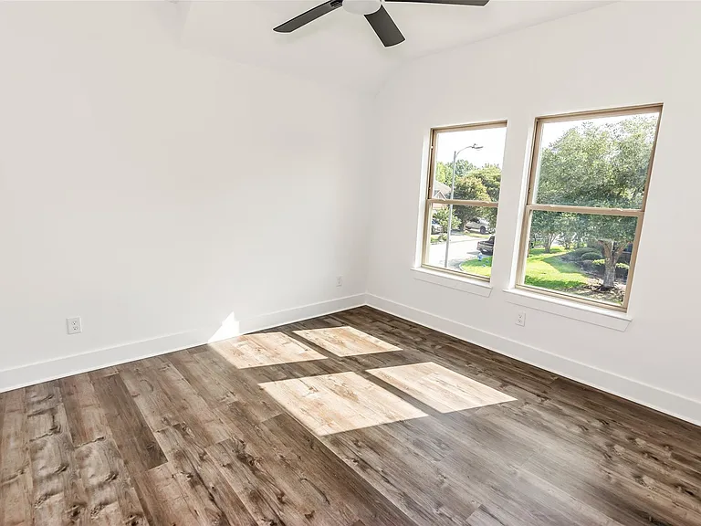 18219 Polo Meadow Dr — Photo 28