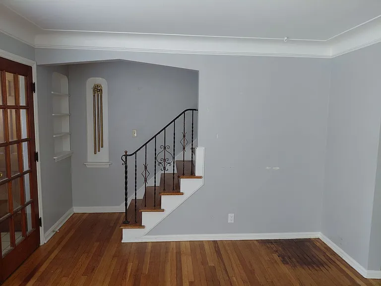 3911 Warrendale Rd — Photo 7