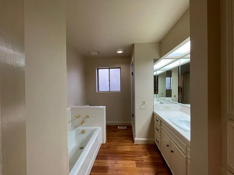1124 Birch Ln — Photo 26