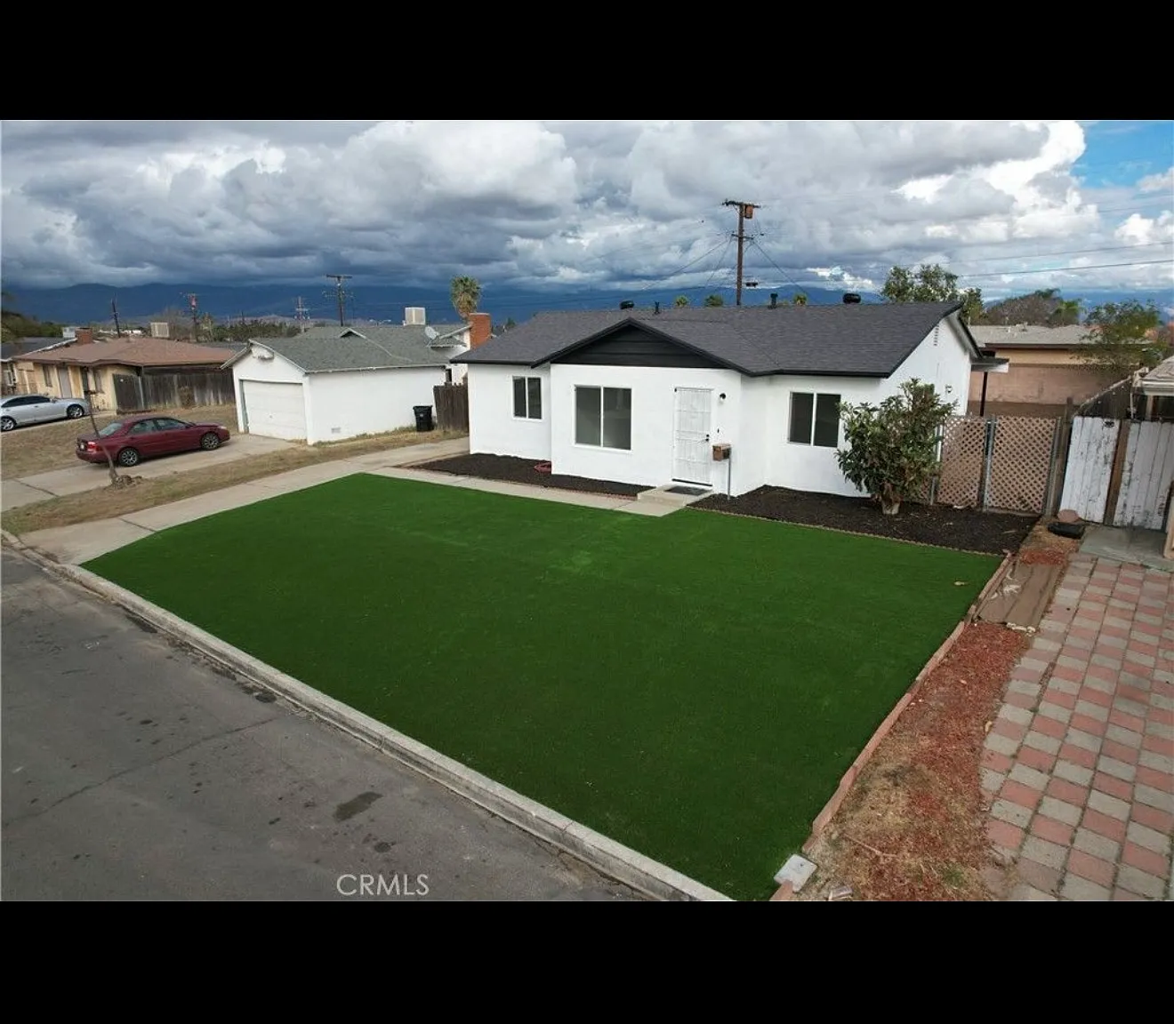 4 bed, 1085 sqft, $4,800 — Photo 1
