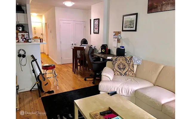 Rented by Douglas Elliman | media 17