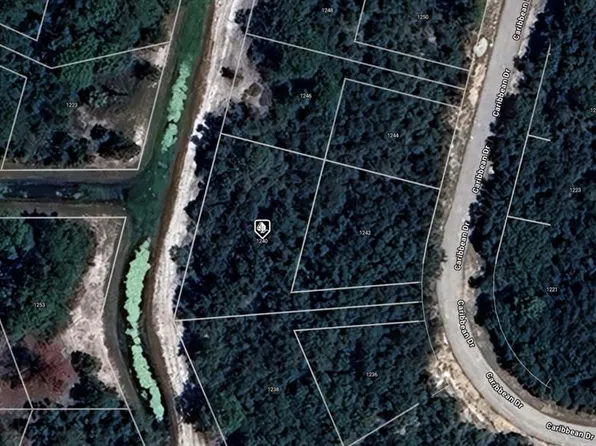 1240 Caribbean Dr #15, Kissimmee, FL 34759