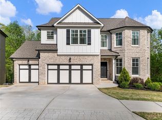 4340 Sierra Creek Dr, Hoschton, GA 30548